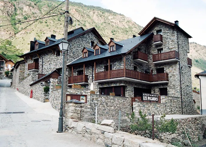 Apartamentos Les Picardes